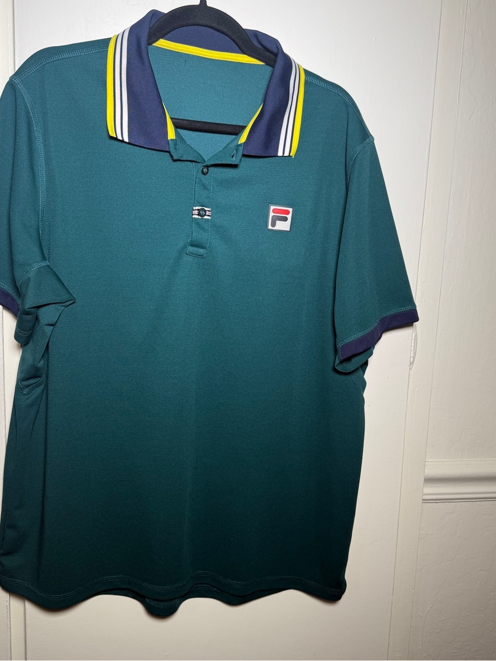 Fila Green Polo Shirt with Contrast Collar Mens XL Vintage